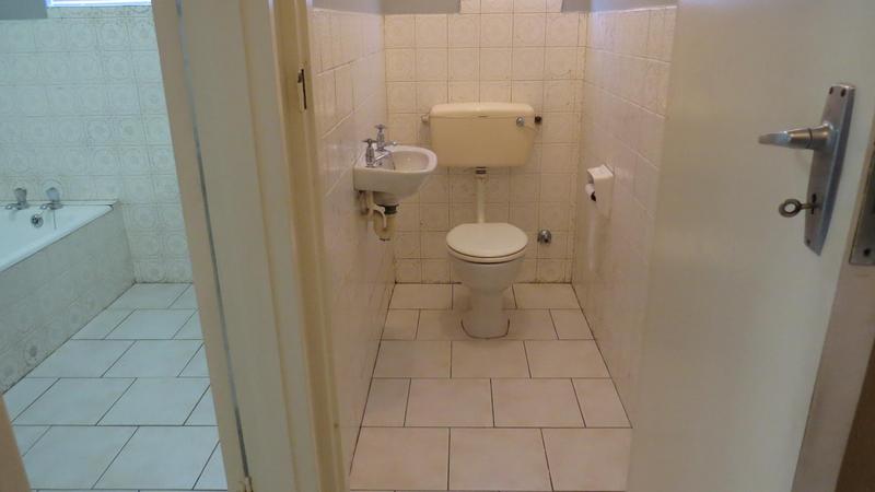 3 Bedroom Property for Sale in Panorama Western Cape